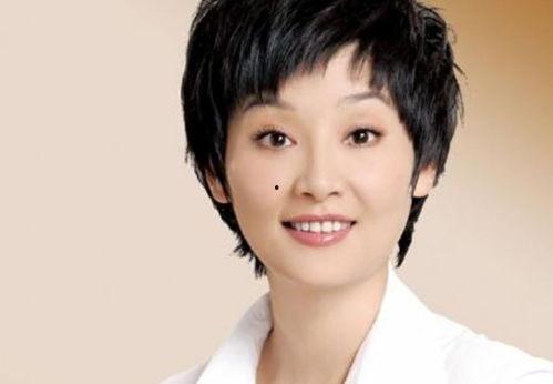 王志文个人资料 老婆,情路坎坷，与妻子共度风雨